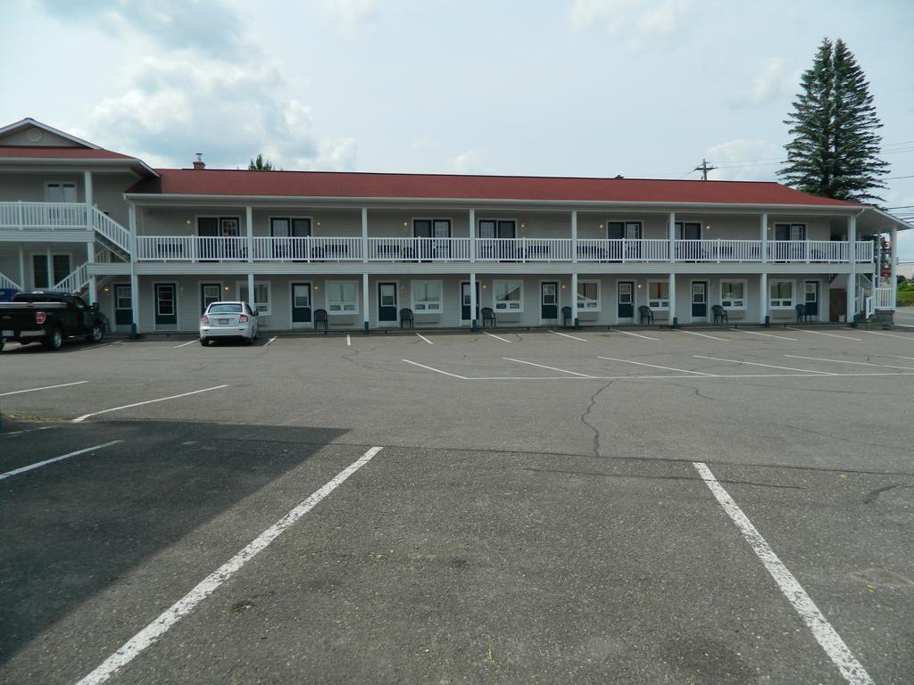 Hilltop Motel & Restaurant Grand Falls Rum bild